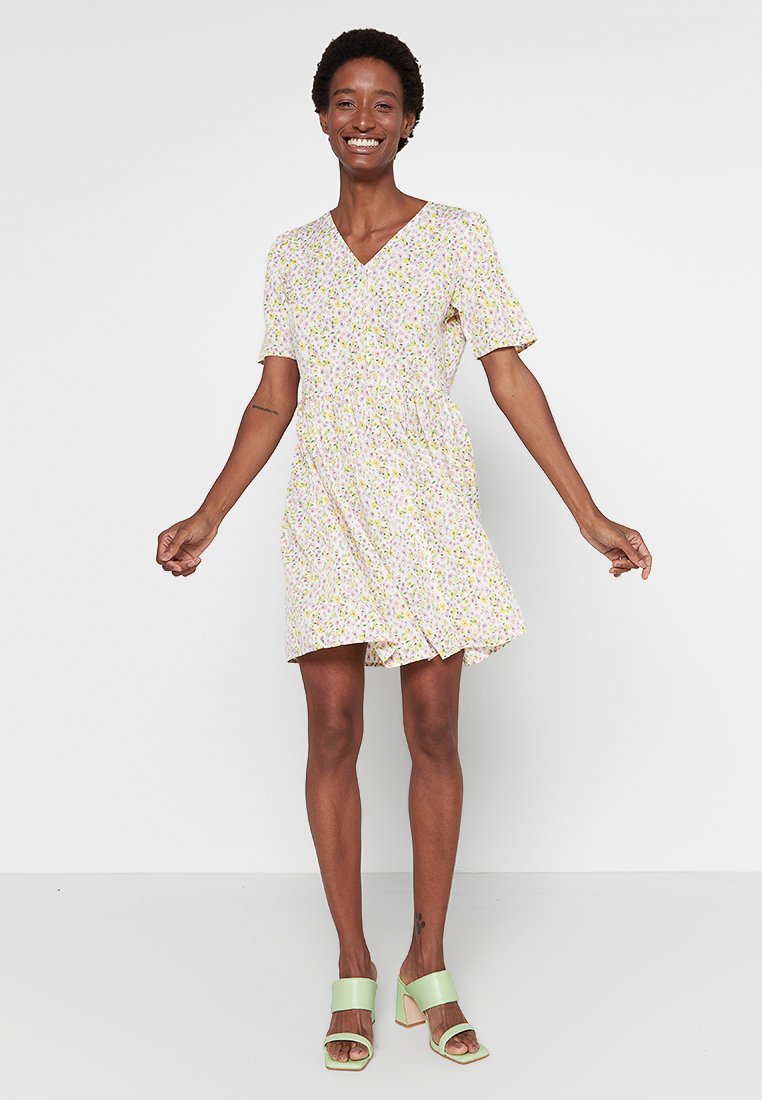 Rochie JDY Evelyn / Button pentru femei