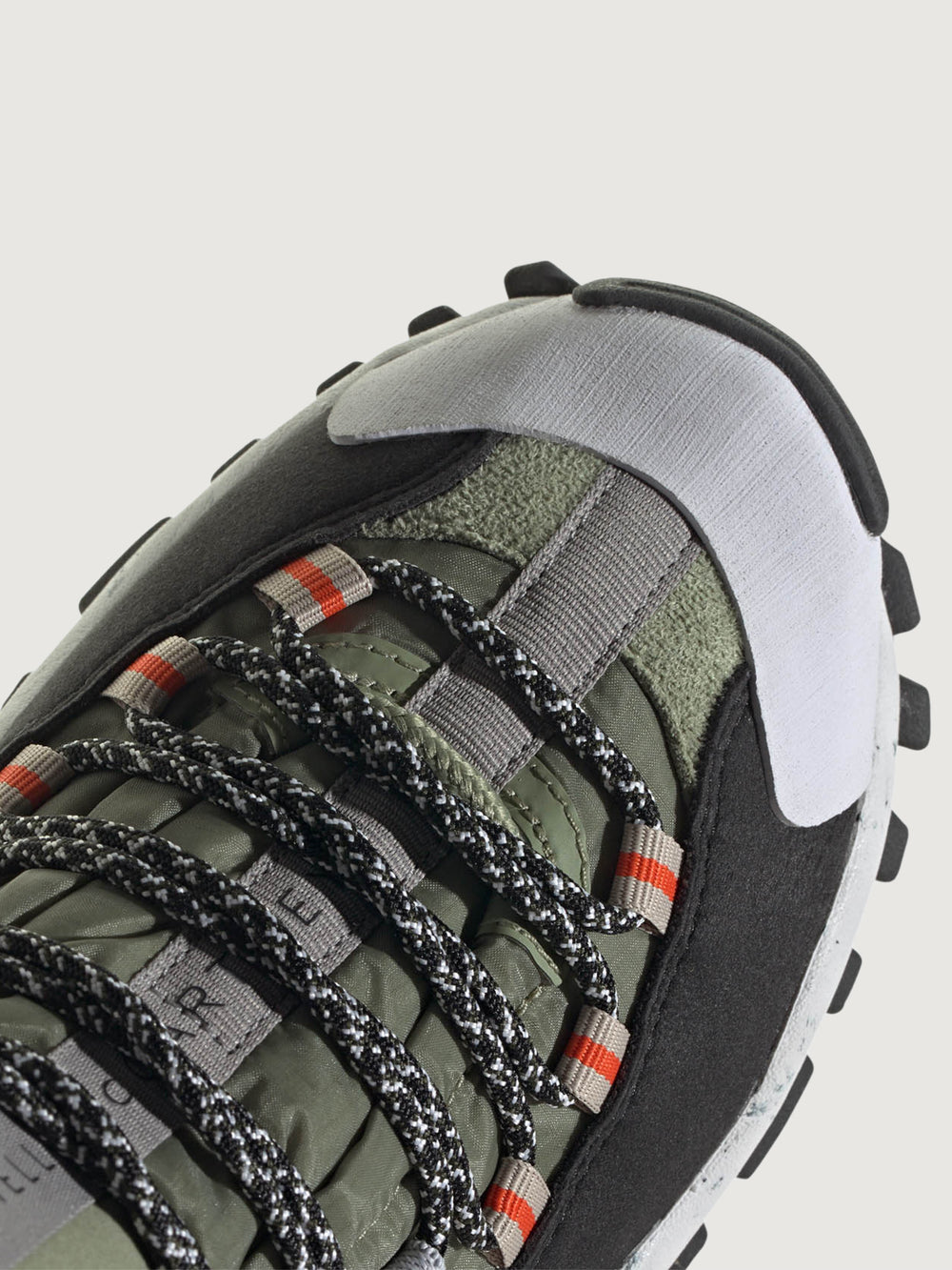 Pantofi Sport Adidas x Stella McCartney Unisex Kaki cu Negru – Sneakers Outdoor