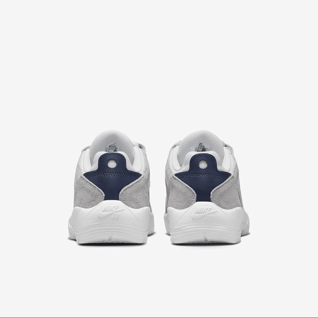 Pantofi Sport Nike SB Unisex Albi-Gri cu Bleumarin – Piele Naturală
