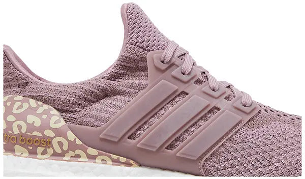 Adidas UltraBoost Sneakers Roz Pudrat cu Detalii Animal Print – Pantofi Sport