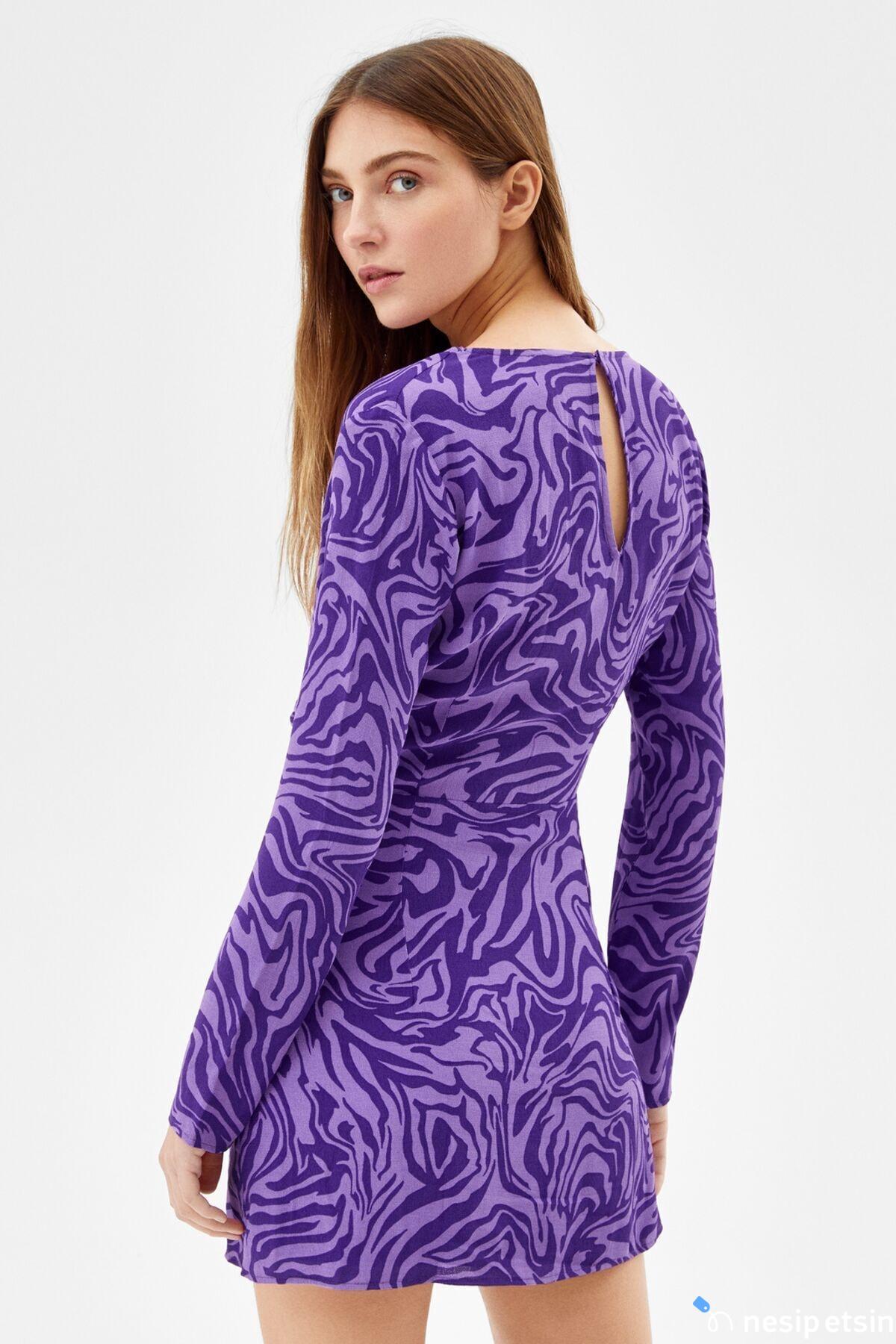 Rochie cu imprimeu integral Bershka pentru femei, multicoloră, mov