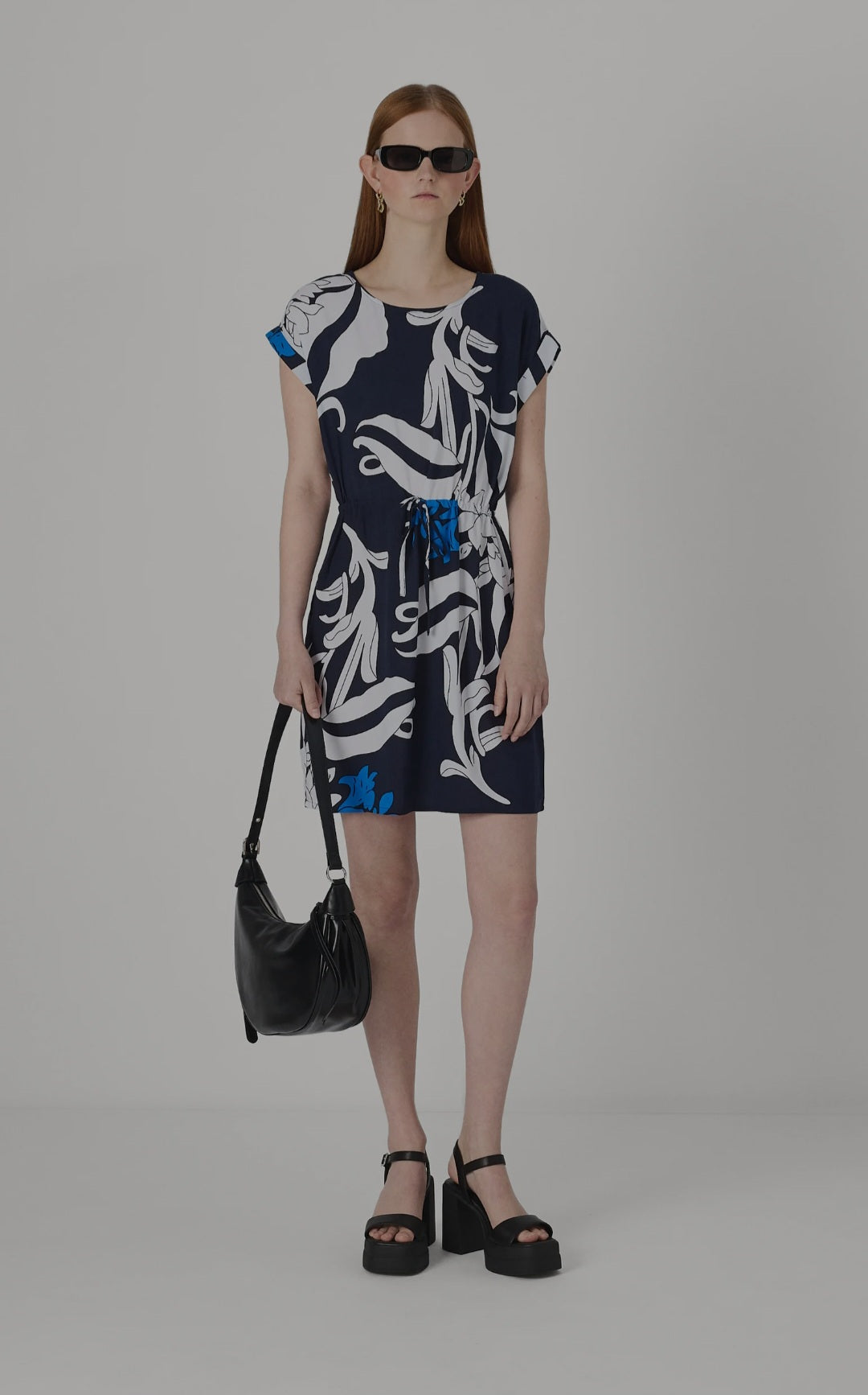 Rochie cu mâneci scurte, cu legături, scurtă Vero Moda pentru femei