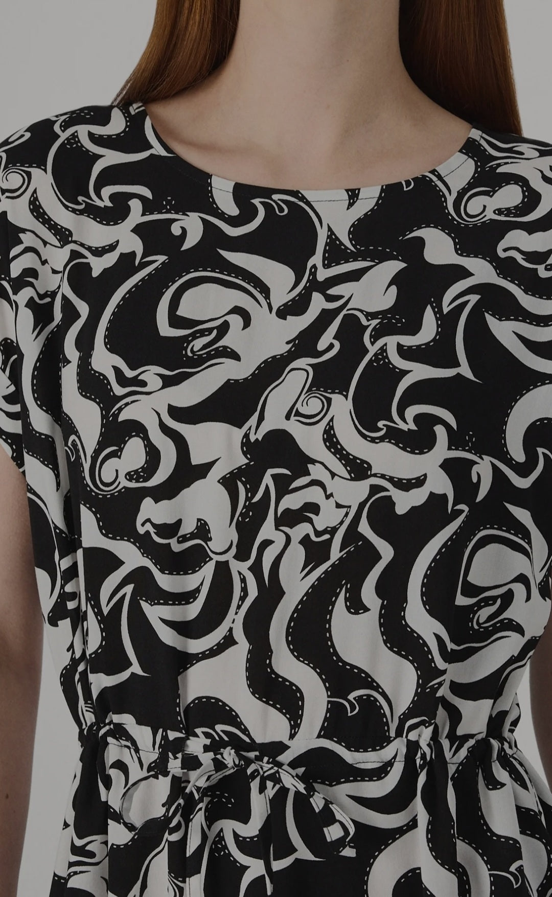 Rochie scurtă cu mânecă scurtă și detaliu de legare Vero Moda pentru femei