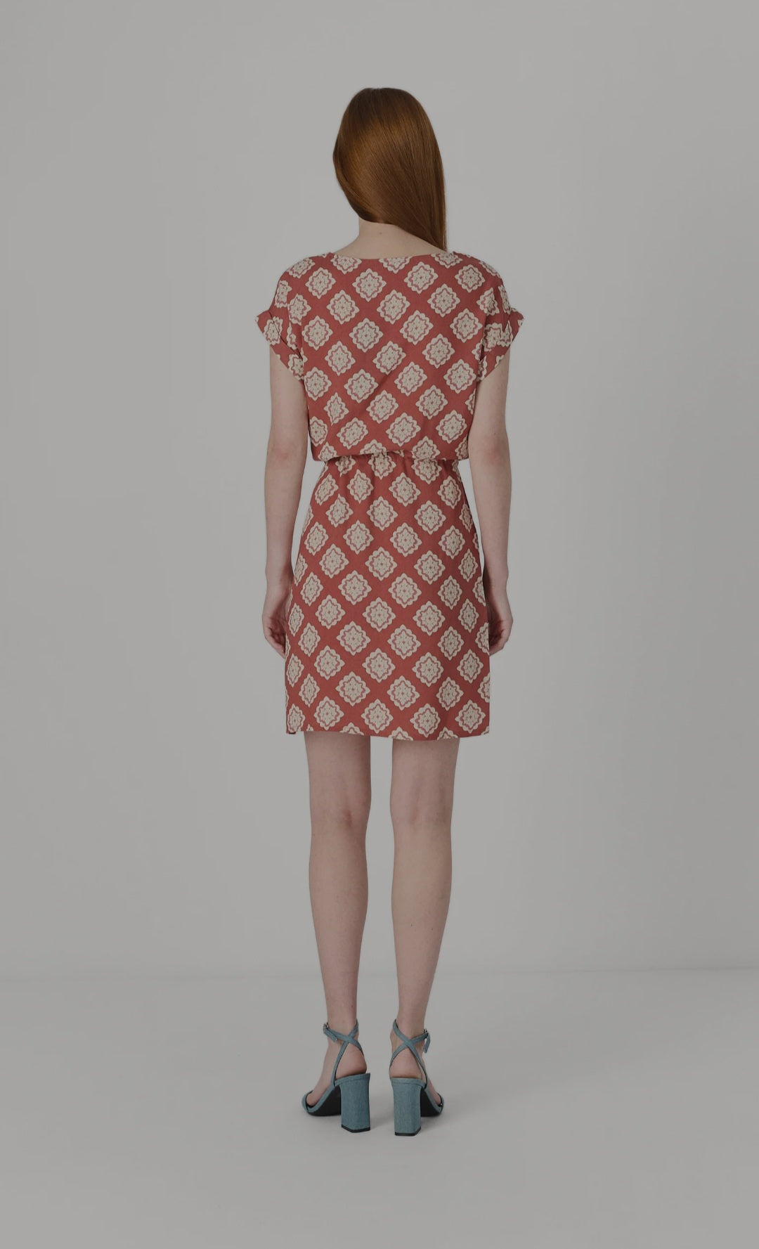 Rochie cu mâneci scurte, cu legături, scurtă Vero Moda pentru femei