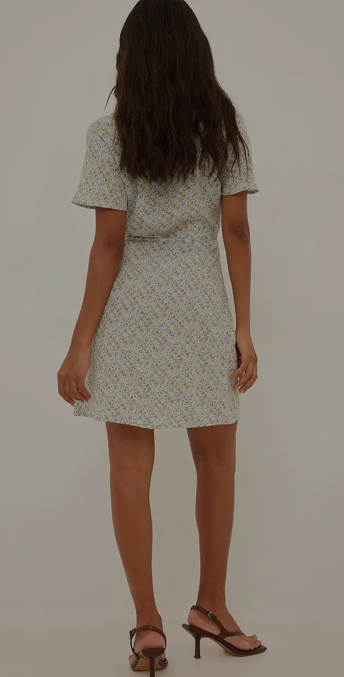 Rochie cu imprimeu floral, mini NA-KD pentru femei, multicoloră