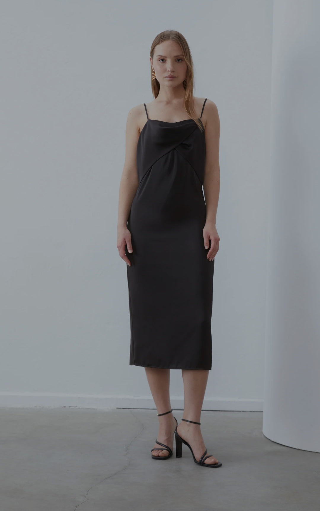 Rochie din satin cu bretele Anna Field pentru femei